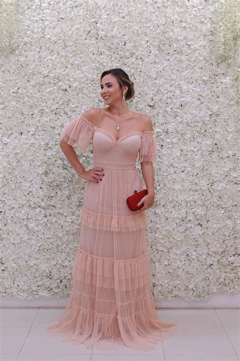 BAZAR VESTIDO SH NUDE MANGUINHA FOLHOS EM CAMADA DE TULE Closet Das