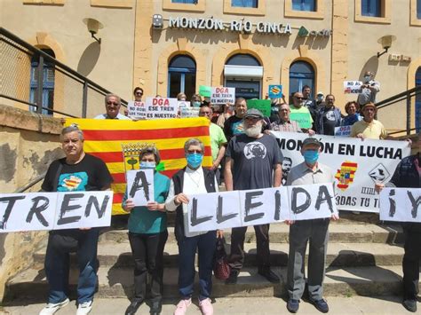 Monz N Llega A La Concentraci N En Defensa Del Tren Este Domingo