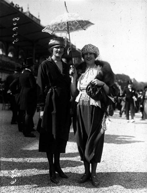 50 Fabulous Pictures Of Womens Street Style From The 1920s Street