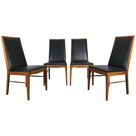 Set Of Four Mid Century Modern Walnut Dining Chairs By Lane At 1stDibs