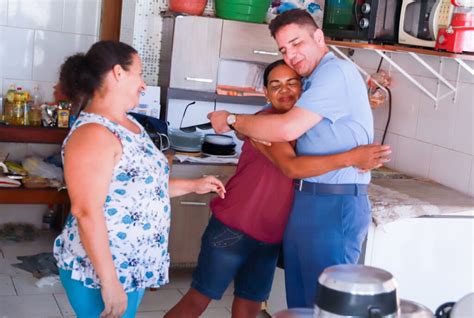 No aniversário de Sena Madureira governador Gladson Cameli confere