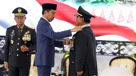 Top 3 News Jokowi Digugat Ke PTUN Soal Pemberian Gelar Jenderal