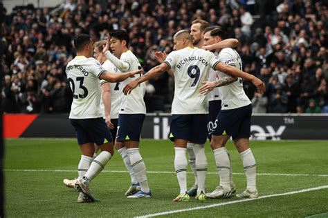 Southampton Tottenham gdzie oglądać Transmisja TV i stream online