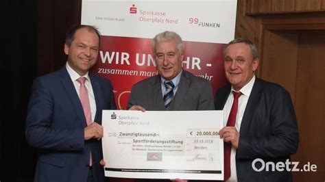 Sparkasse Oberpfalz Nord Sch Ttet F Llhorn Aus Funken F R Neue