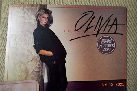 OLIVIA NEWTON JOHN TOTALLY HOT LP PICTURE DISC SAMPLER MINT