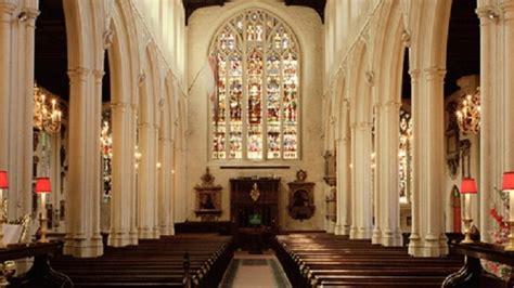 St Margaret's Church - Historic Site & House - visitlondon.com