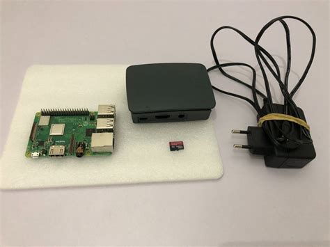 Raspberry Pi Model B Mit Netzteil Geh Use Sd Karte Kaufen Auf