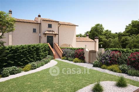 Rustici Casali Con Terrazzo In Vendita A Roma In Zona Casal Selce