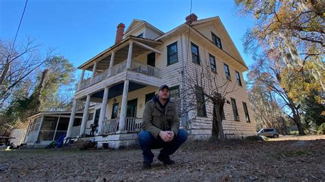 Exploring The Conjuring House Filming Location Youtube