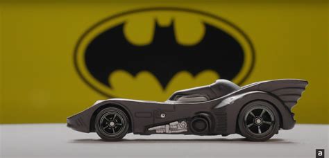 Inside The Hot Wheels Th Anniversary Batmobile Set Autoevolution