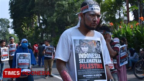 Act Jatim Mri Gelar Aksi Indonesia Selamatkan Palestina Di Cfd Masjdi