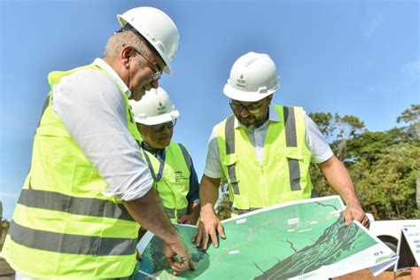 Wilson Lima Vistoria Obra Da Am Em Novo Air O