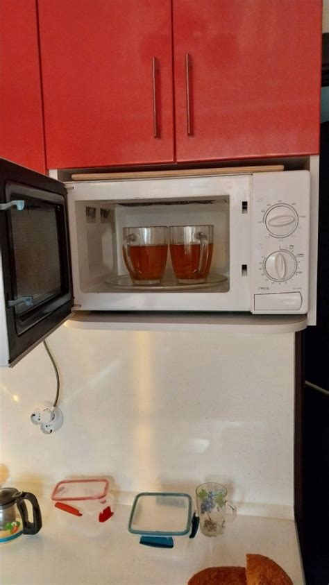 Создать мем "суп в микроволновке, микроволновая печь renova mm-17 s1 ...