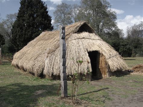 Arquitectura Vernácula La Ruca Araucana En El Sur De Chile Archdaily