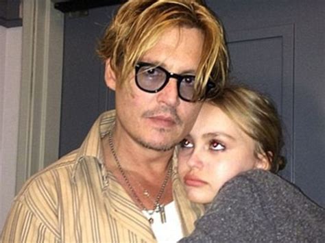 Proc S Johnny Depp Cette Photo Instagram De Sa Fille Lily Rose Depp