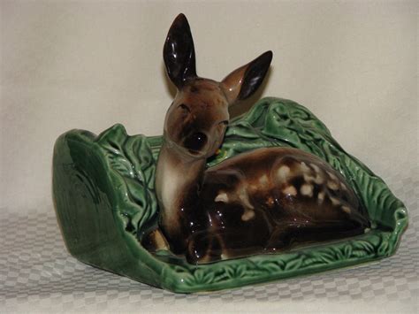 Vintage Shawnee Fawndeer Planter 766