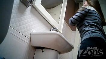 Girl Voyeur Wc XVIDEOS