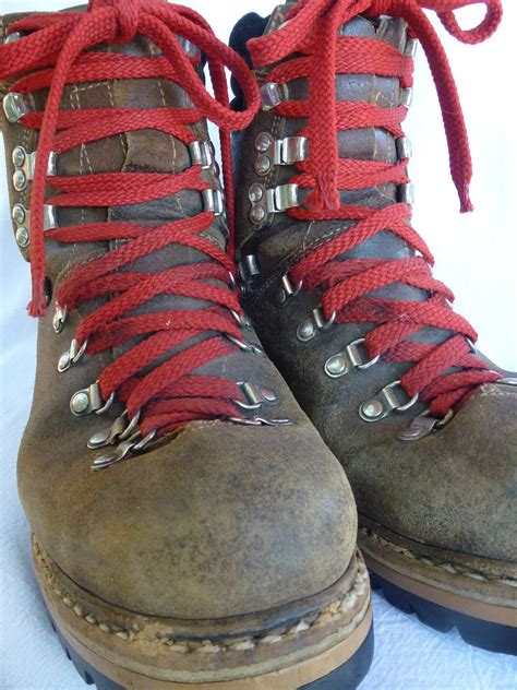 Vintage Alpine Hiking Mountaineering Waffle Stompers By Hiphuggie