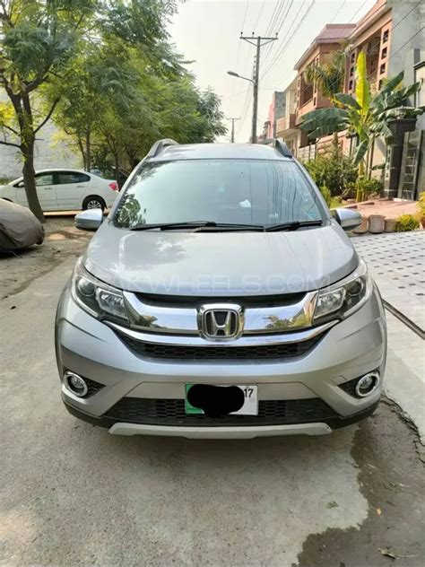 Honda Br V I Vtec 2017 For Sale In Lahore Pakwheels