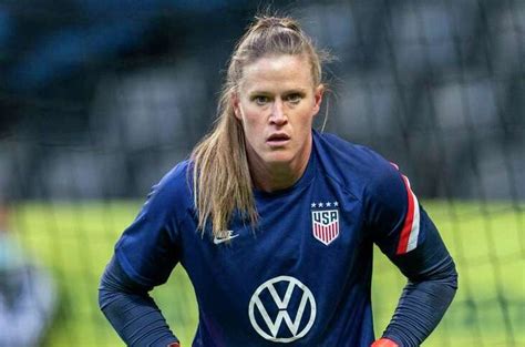 Alyssa Naeher Age Salary Net Worth Current Teams Career Height