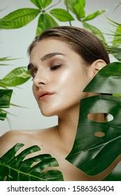 Beautiful Woman Naked Shoulders Palm Leaves Stock Photo 1587391156 Shutterstock