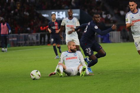 9J L1 Delaine On est tombé sur une grosse équipe Les Titis du PSG