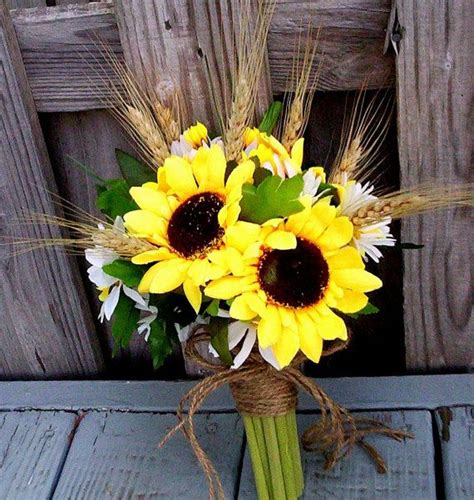 Sunflower Bridal Bouquet Wedding Flowers Sunflowers Sunflowers And Daisies Diy Wedding