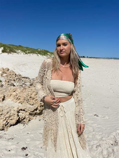 CROCHET CARDI VINTAGE GODDESS VINTAGE Naked Gypsy