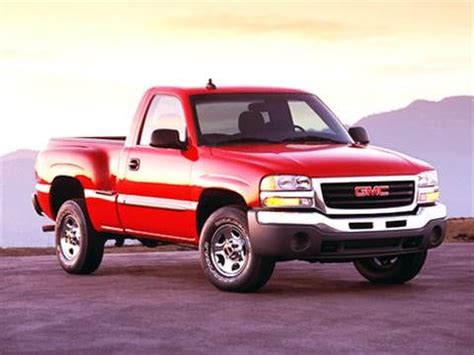 2003 GMC Sierra 1500 Regular Cab | Pricing, Ratings & Reviews | Kelley Blue Book