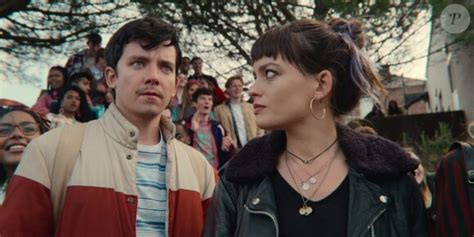 Sex Education un célèbre chanteur français dans la série C est ahurissant Le diaporama