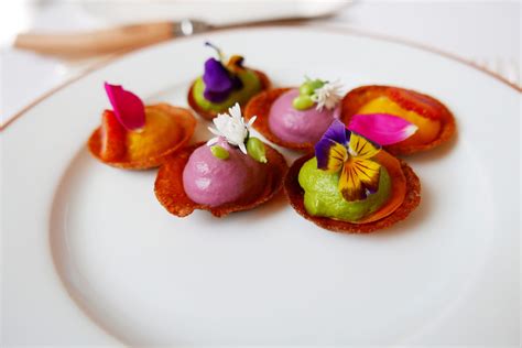 Five luxury restaurants in Paris | Gastronomos