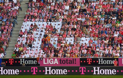 Telekom T Home Ist Der Hauptsponsor Vom Fc Bayern München  Flickr