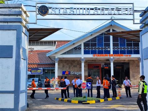 Daop Uji Coba Ka Bandara Rute Bandara Adi Sumarmo Madiun Genpi Co