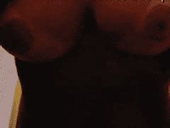 Video Amateur de una Ninfa de años muy caliente haciéndoselo