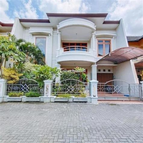 Dijual Rumah Mewah Lantai Type Kt Km Shm Siap Huni Nego Di