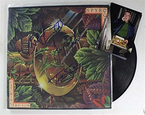 Spyro Gyra Band Autographed Catching The Sun Record Album W Signing