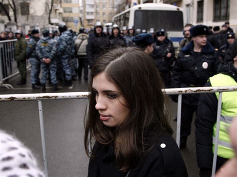 Соосновательница Pussy Riot Надежда Толоконникова снова стала фигуранткой уголовного дела МК