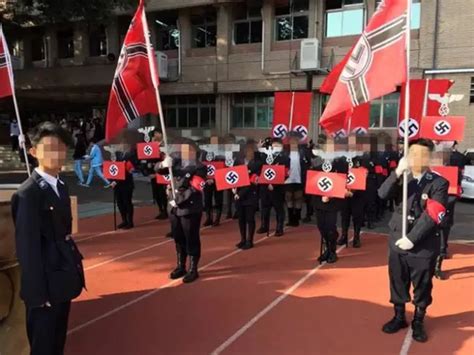 台高中生举纳粹旗参加校庆 以色列谴责组图台湾争议纳粹新浪新闻