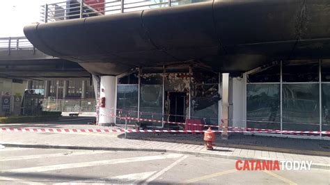 Incendio Aeroporto Catania Foto Di Grazia Cataniatoday