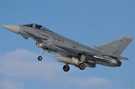 Landung Eurofighter Typhoon 3013aus Laage In Etsnneuburggermany