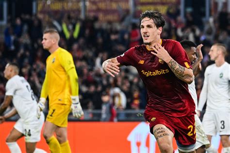 Nicolo Zaniolo Mimics Mourinho Before Travelling To Istanbul