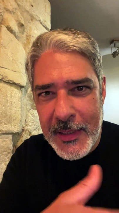 William Bonner Encontra George Clooney Em Bar Nas F Rias Assista