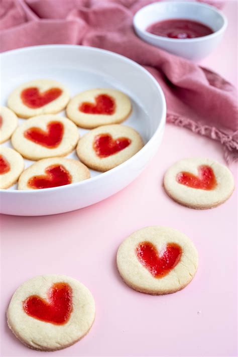 Heart Shaped Thumbprint Cookies With Jam Lovely Oven Jam Cookies