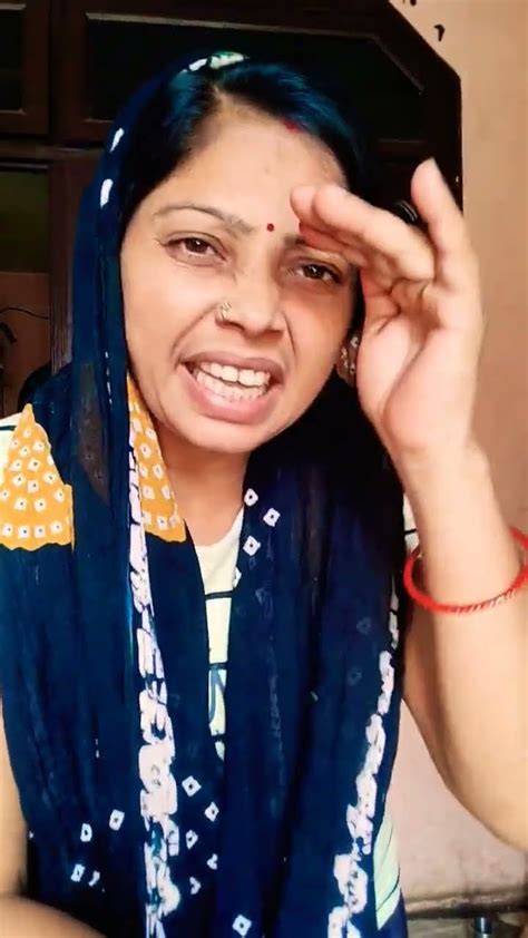 Apne Paise Ka Ghamand Mat Dikha 😅😅😝😝😝😝😝 Viral Comedy Funnyshorts Youtube