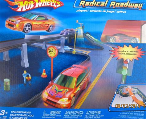 Hot Wheels RADICAL ROADWAY RACE SET W Includes RACE CAR FIGURE Amazon In Toys Games
