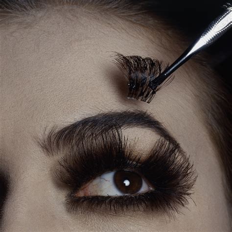 Where to go for the Best Eyelash Extensions | Vogue Arabia