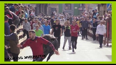 Bu Uel Navarra Matinal Toros En Calle S Bado Octubre