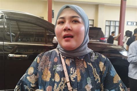 Foto Apesnya Reza Dituduh Penipu Padahal Kena Tipu Ghisca Debora Dan