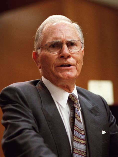 Legendary Texas lawyer remembered for courtroom antics, dedication to ...