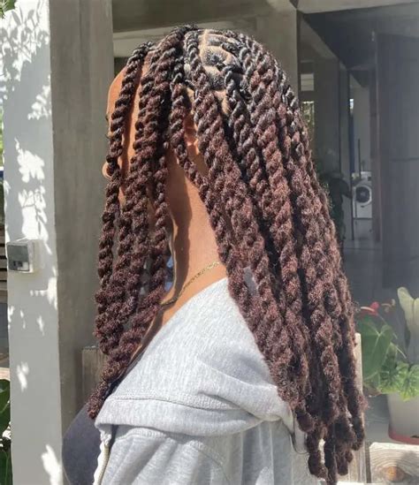 Invisible Locs Hairstyles For Protective Styling In